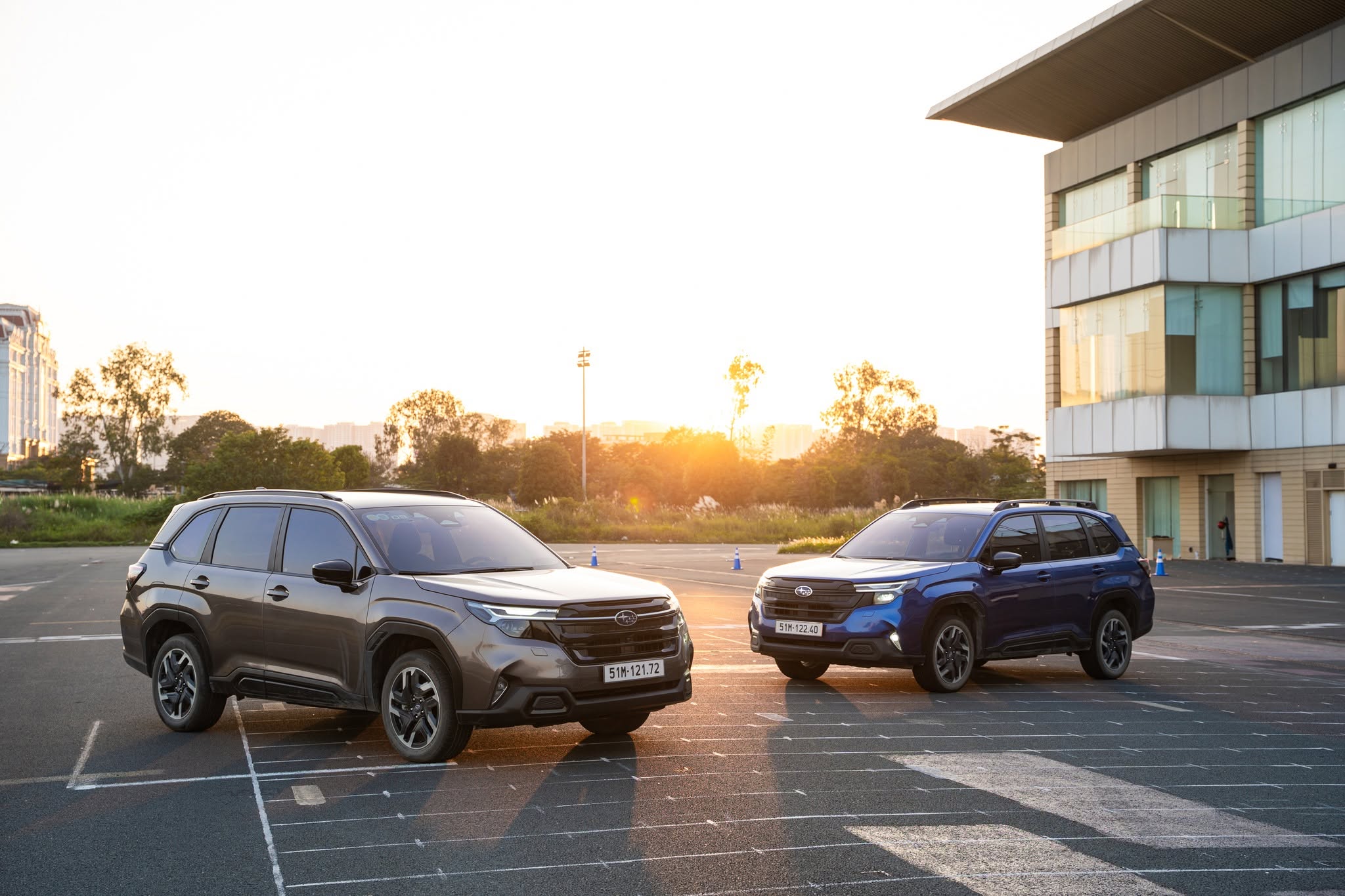 Xe Subaru vắt kiệt ắc quy sau một đêm, rơi cửa sổ trời - Khách hàng Việt Nam cần lưu ý gì?
