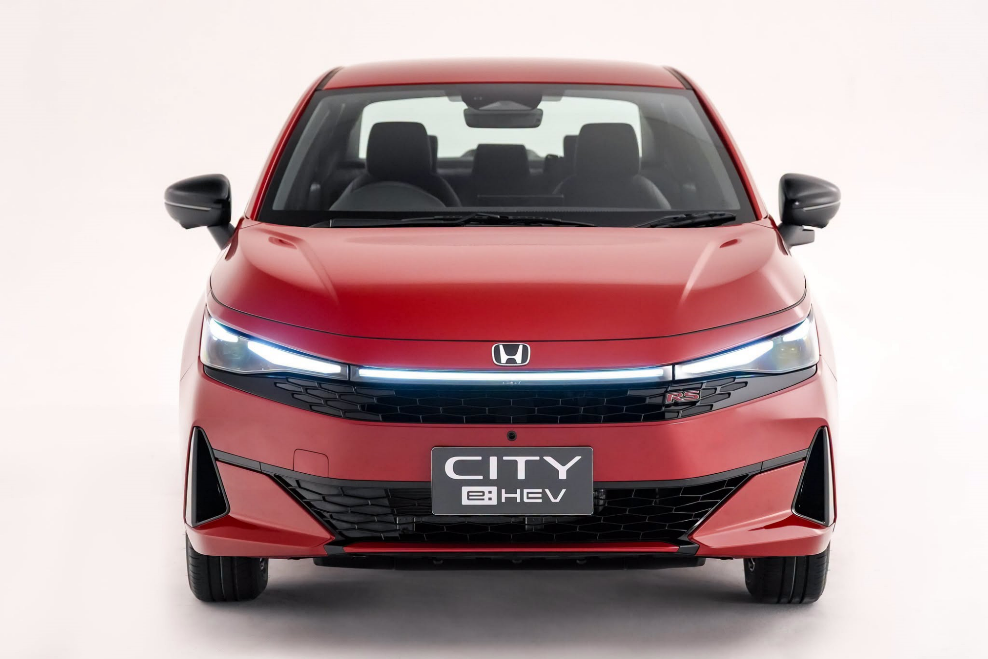 Honda City 2026 chốt giá từ 18.000 USD tại Đông Nam Á: Đổ được xăng E20, chờ đọ sức với Vios, Accent
