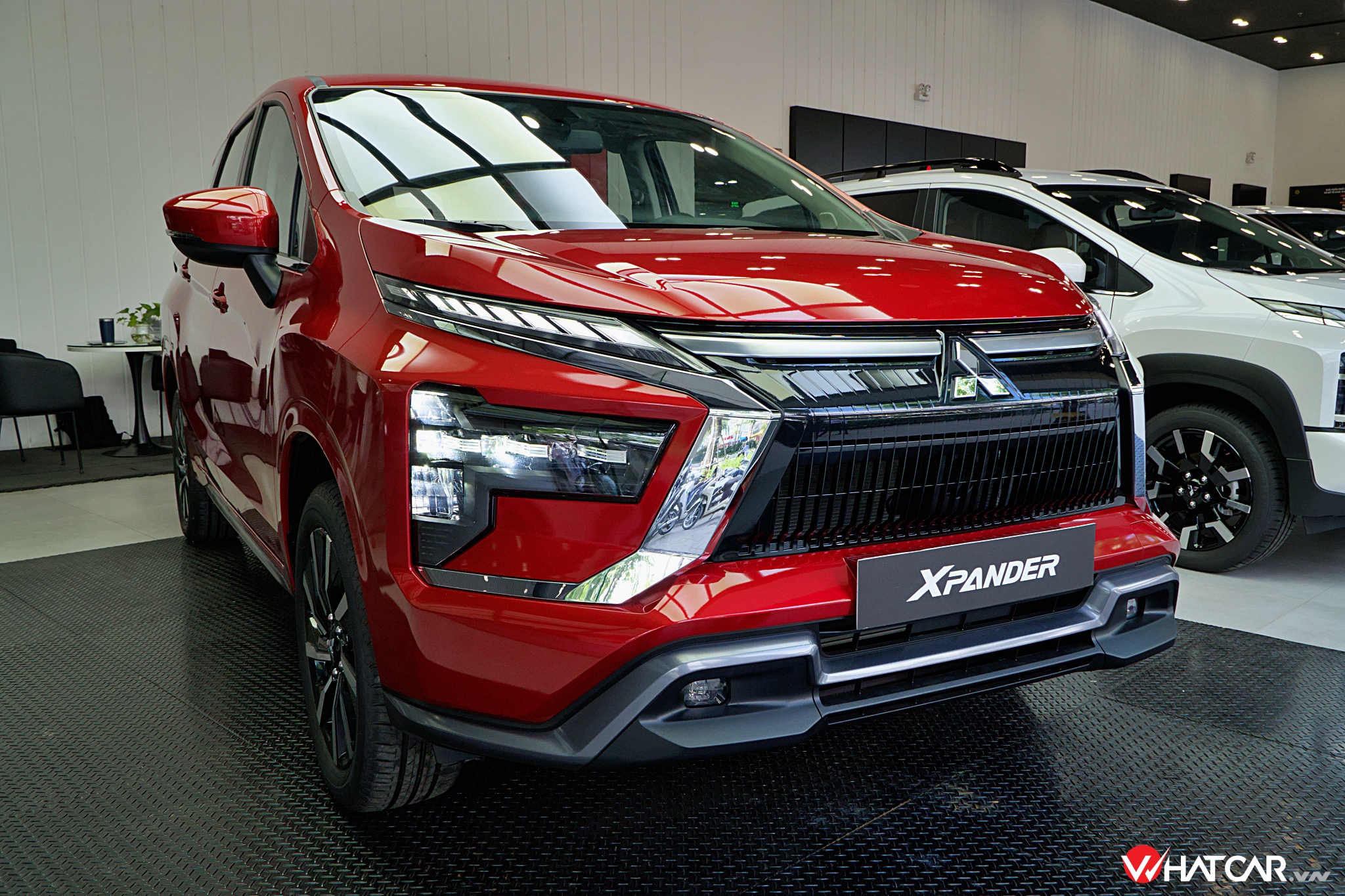 Mitsubishi Xpander giảm 85 triệu đồng, Destinator ưu đãi 60 triệu đồng sau khi lọt top 10 xe xăng/dầu bán chạy nhất tháng