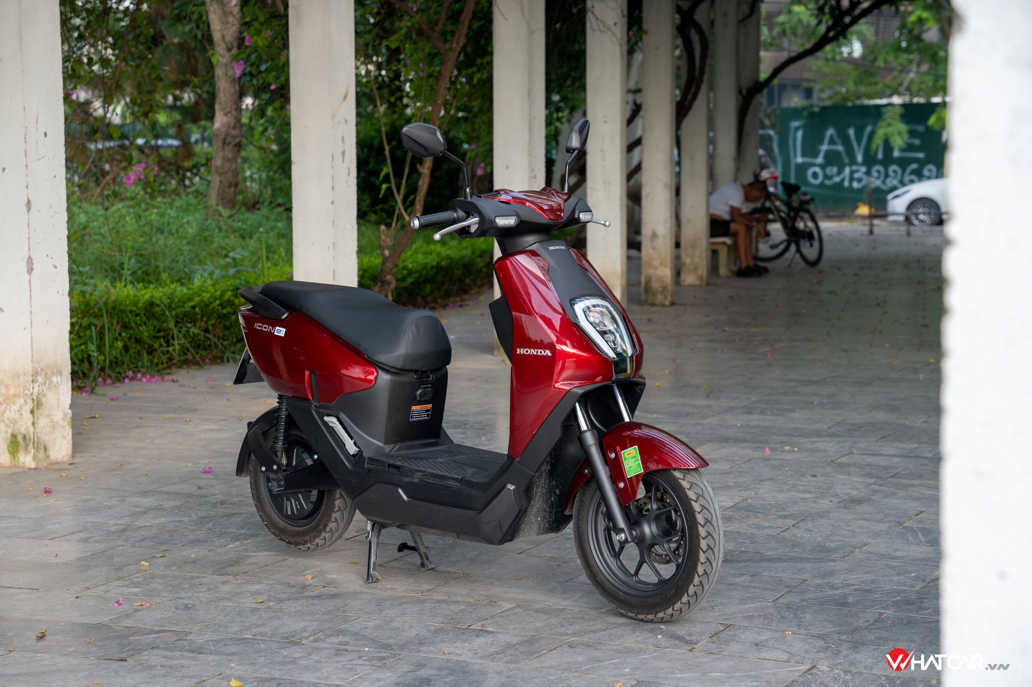 Doanh số chưa đạt kỳ vọng được cho là nguyên nhân khiến giá thực tế Honda ICON e: giảm sâu (Ảnh: Bình Trần).