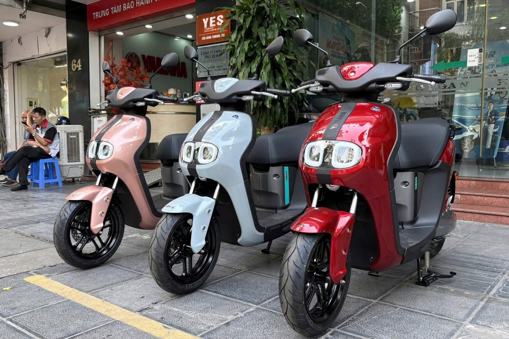 Các màu sắc mới hứa hẹn giúp xe điện Yamaha thu hút được thêm nhiều khách hàng trẻ tuổi (Ảnh: Đại lý Yamaha).