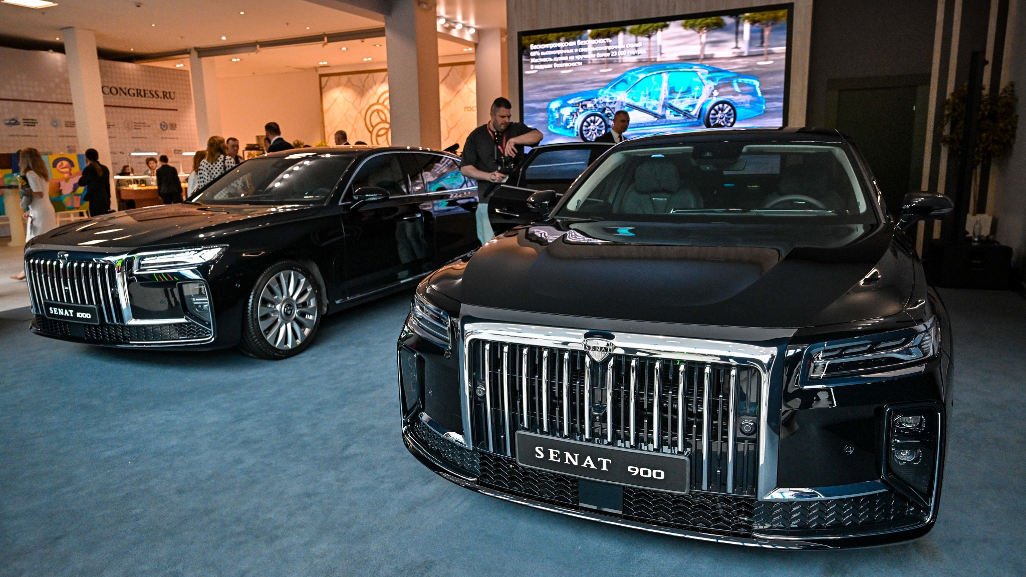 "Rolls-Royce của Nga" thế hệ mới nay là ô tô Trung Quốc thay mác