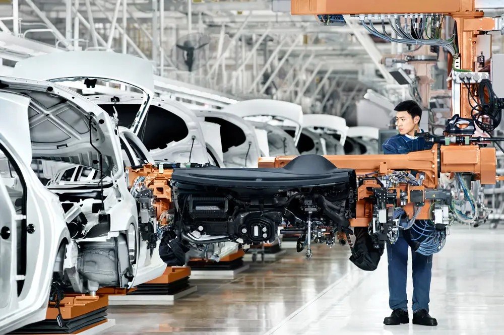 Khách mua Viloran, Teramont tại Việt Nam có cơ hội tham quan nhà máy Volkswagen ở Trung Quốc