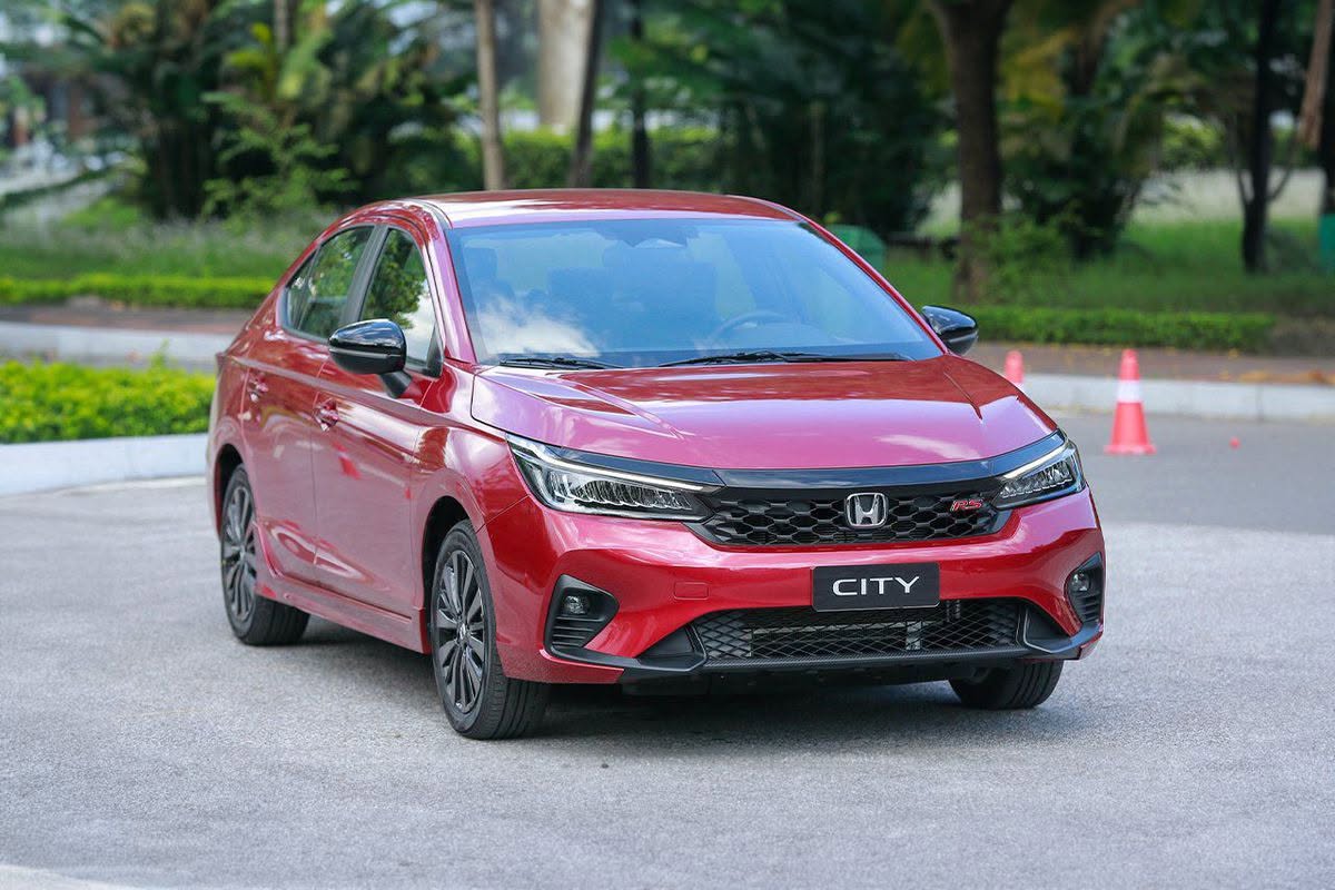 Honda City lần đầu 'đánh bại' Toyota Vios trong cuộc đua doanh số tháng năm 2026