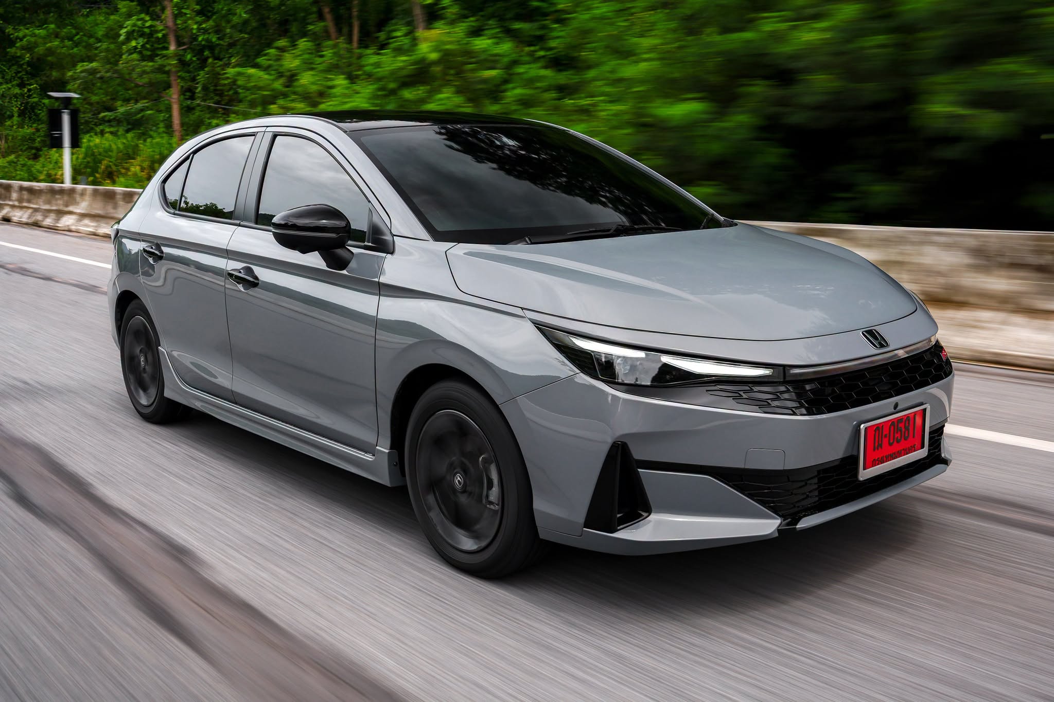 Honda City 2026 nhận hơn 10.000 đơn đặt hàng, khách chờ 3 tháng mới nhận được xe