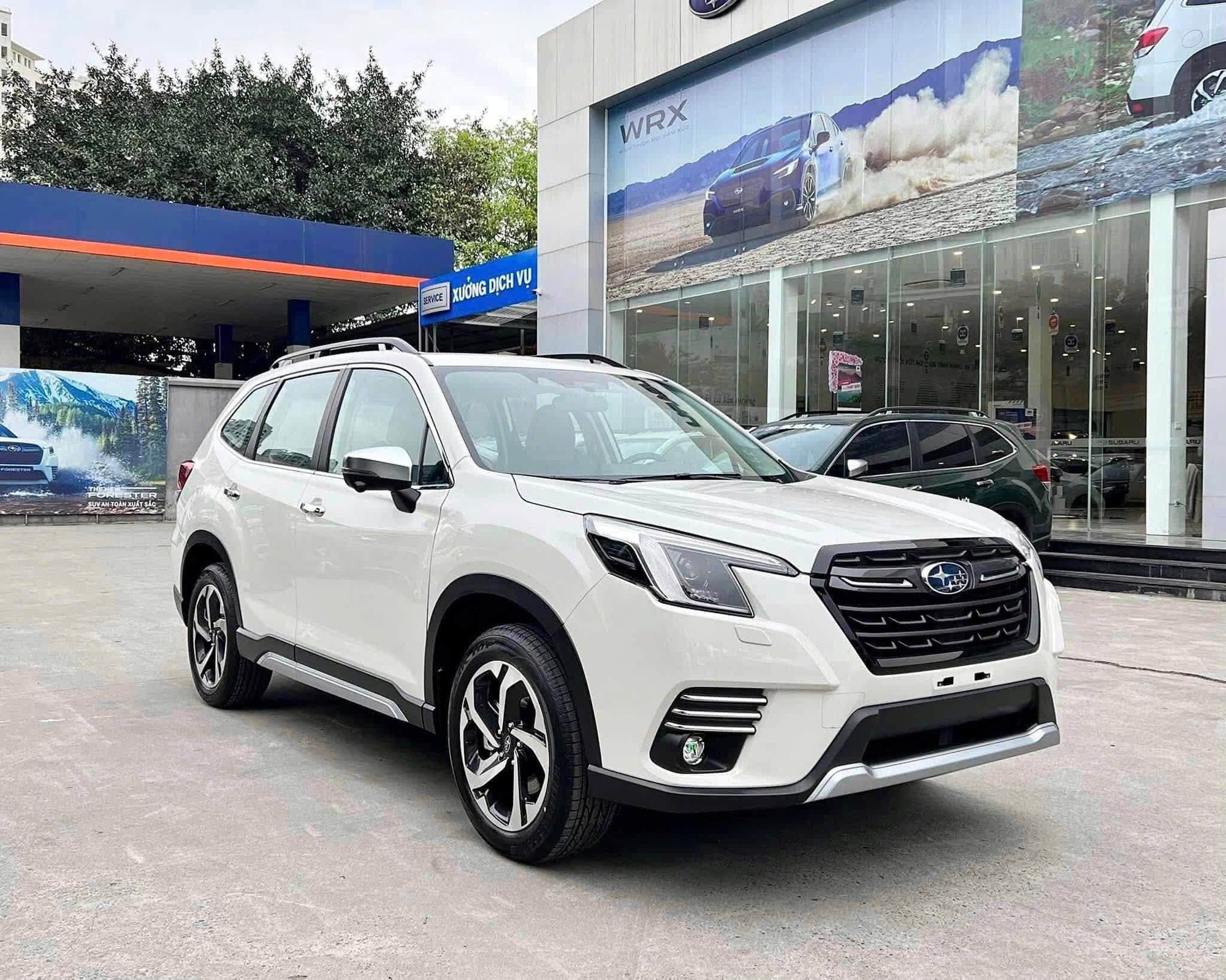 Loạt xe Subaru 'đại hạ giá'