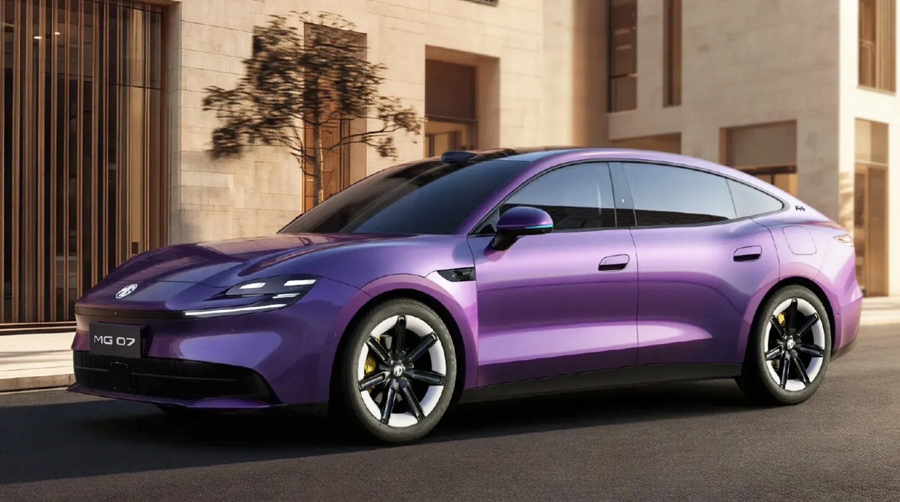 MG bị tố giống Porsche và Xiaomi, lãnh đạo hãng phải dừng livestream giữa chừng vì làn sóng chỉ trích