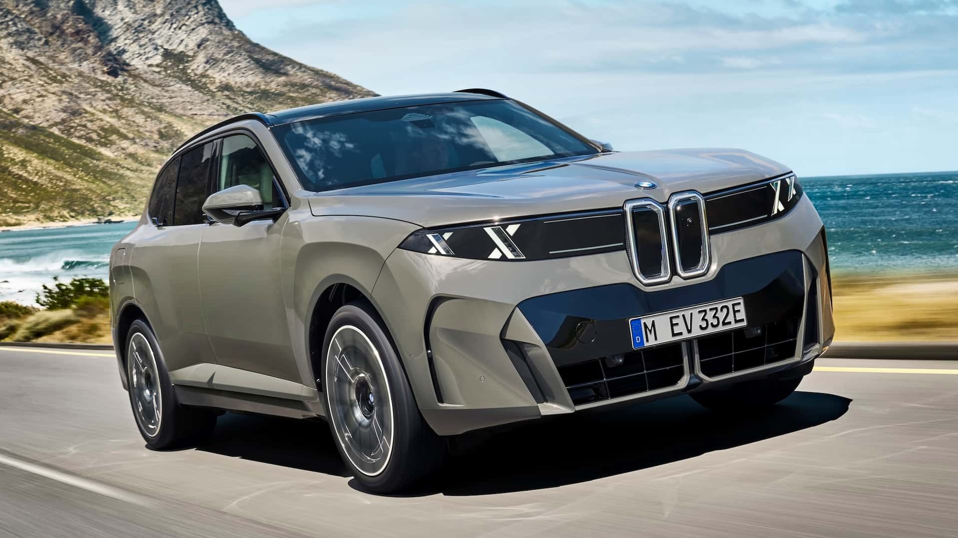 Biến thể plug-in hybrid sở hữu phạm vi chạy điện ấn tượng. Ảnh: BMW