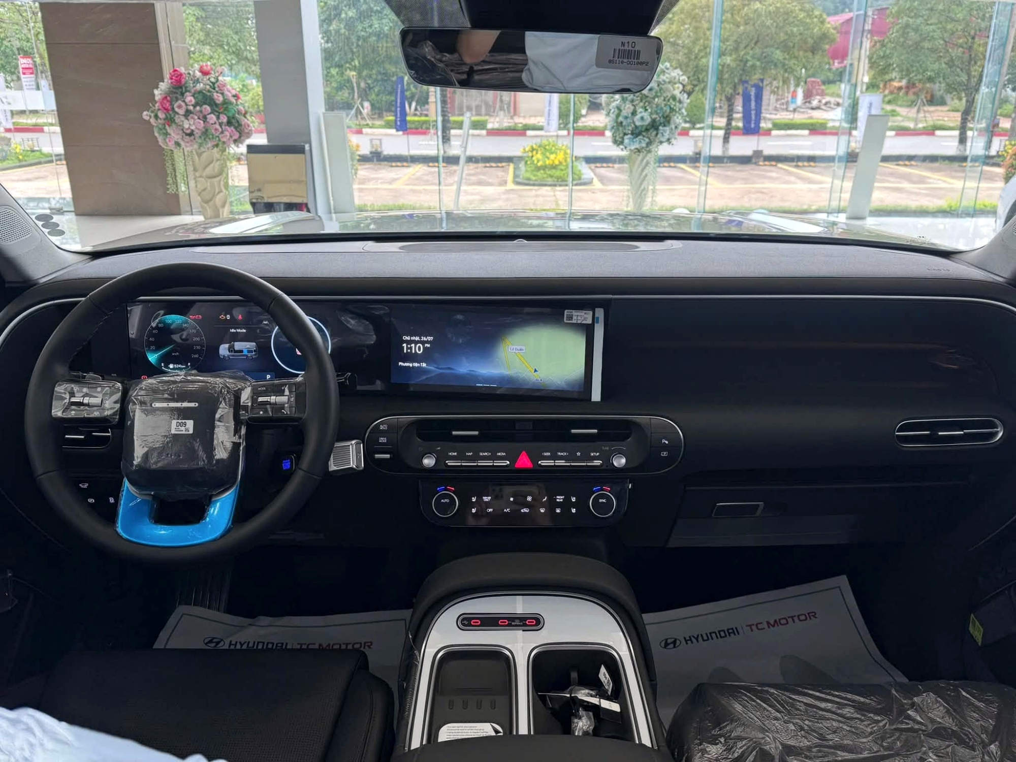 Gương chiếu hậu bên trong phiên bản Prestige vẫn tự động chống chói nhưng không còn camera quan sát phía sau (Ảnh: Đại lý).