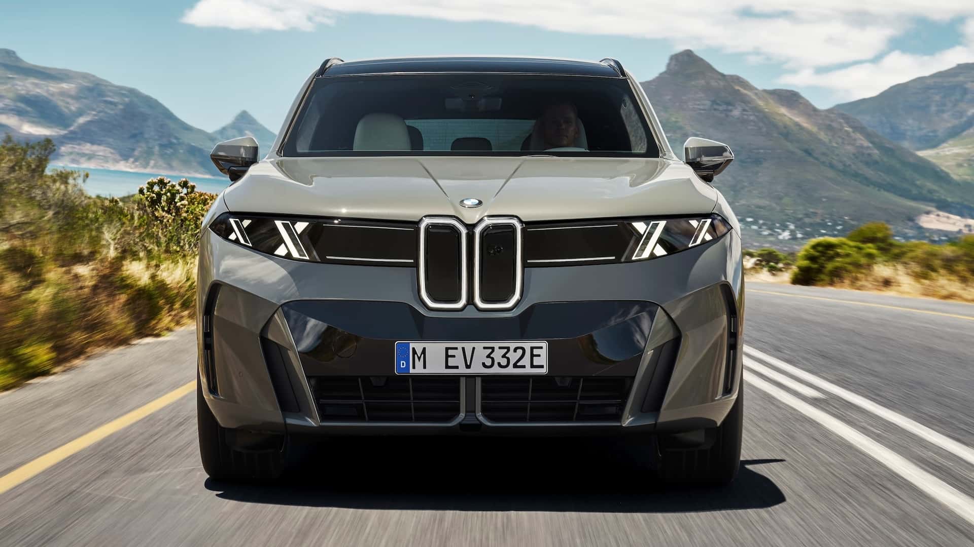 Đầu xe mang phong cách Neue Klasse hiện đại. Ảnh: BMW