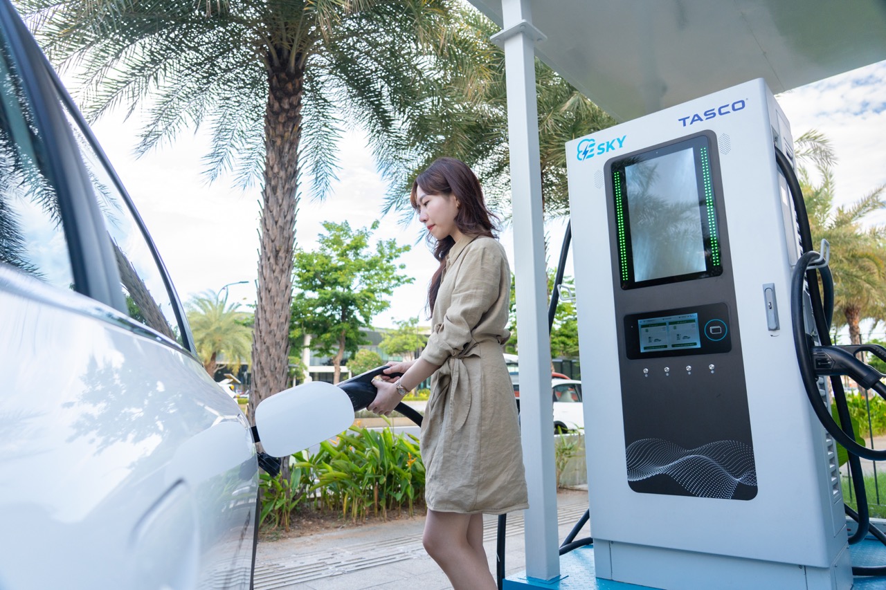 VETC kết nối hơn 350 trụ sạc ô tô điện trên toàn quốc, phủ khoảng 50% mạng lưới sạc đa thương hiệu tại Việt Nam