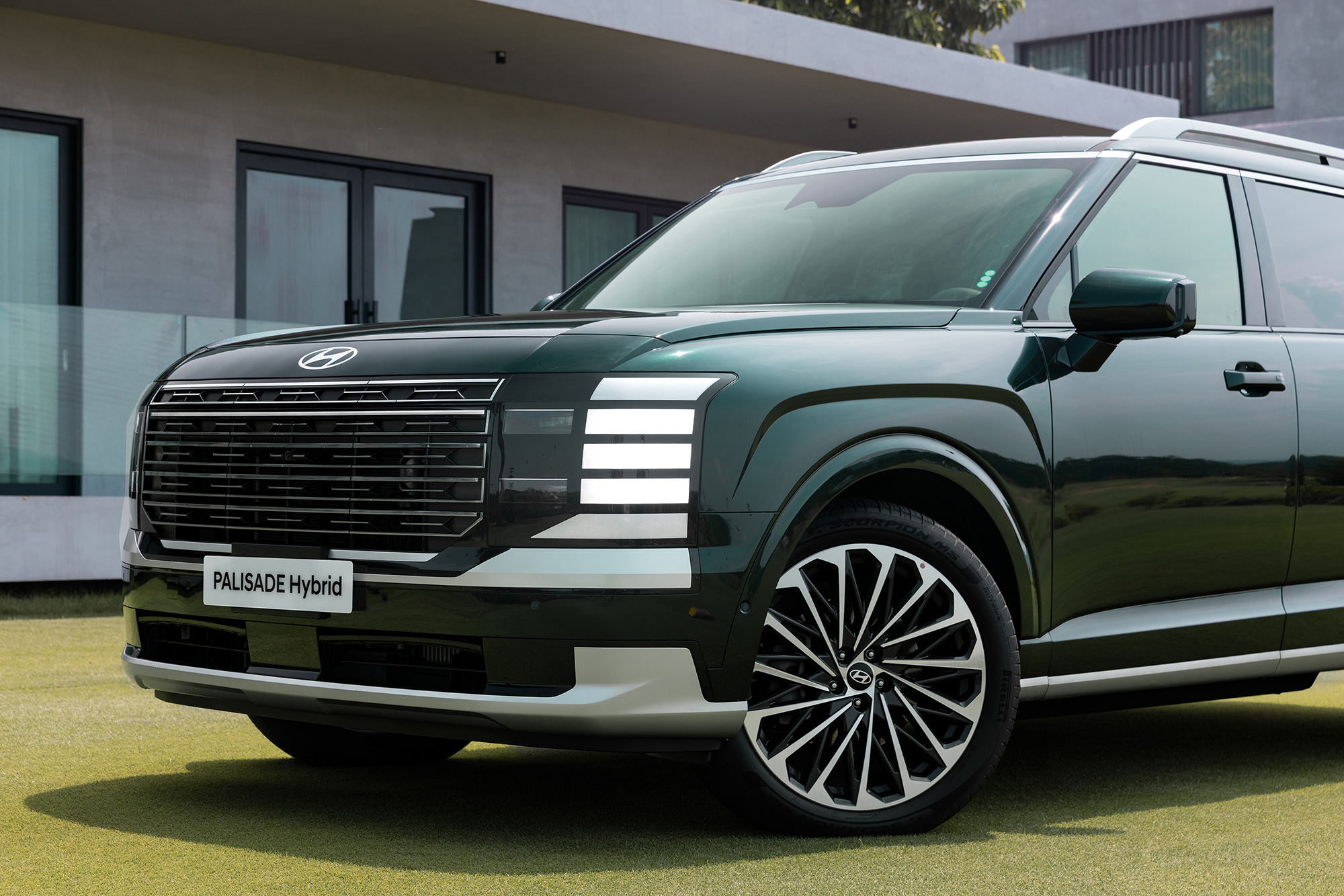 Phần đầu của Hyundai Palisade trông khá gầu và nam tính