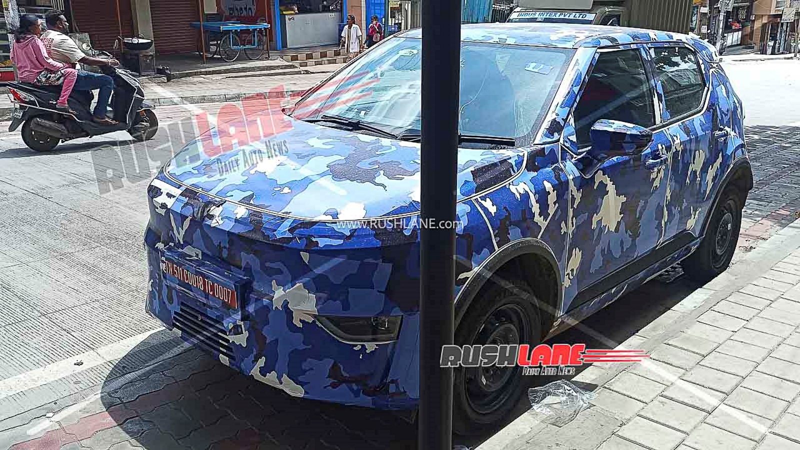 VinFast VF 5 facelift lộ diện trên đường: Loạt chi tiết như VF 8 - Pin 43kWh to hơn, trên 400km/lần sạc?