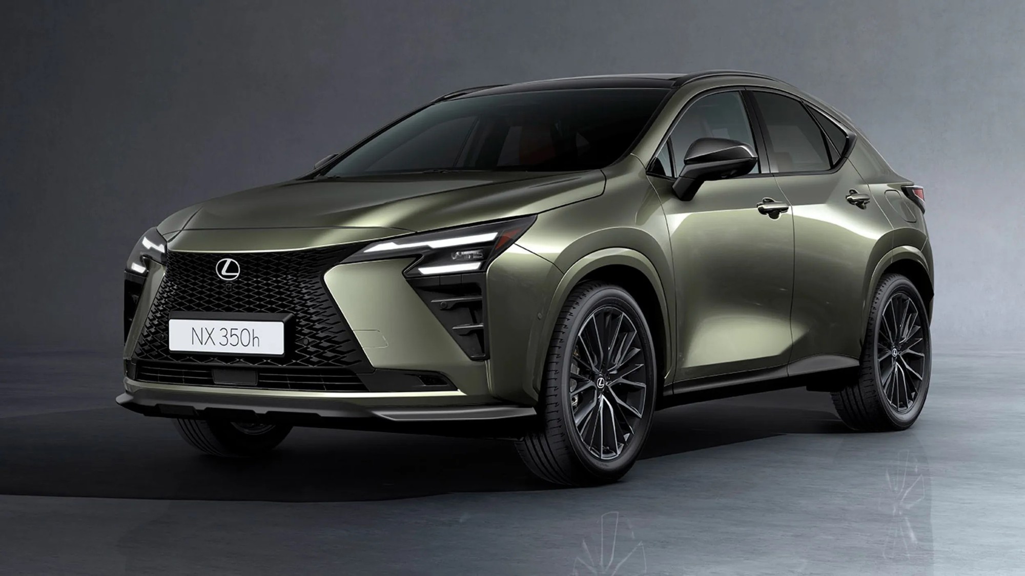 Lexus NX 2027 ra mắt: Nội thất thay đổi lớn, nâng cấp hybrid và khung gầm, chạy điện gần 100 km
