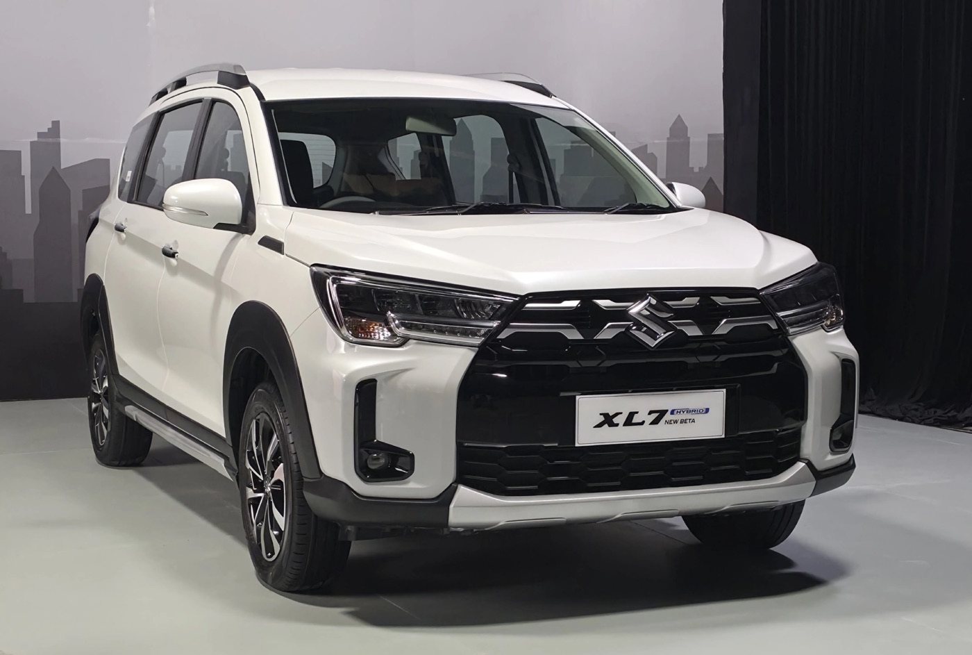 Suzuki XL7 Hybrid 2026 sắp về Việt Nam: Có thêm bản mới, ngoại hình đổi khác, tiết kiệm xăng hơn