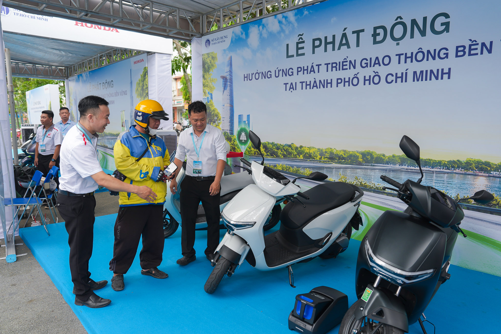 Honda Việt Nam hưởng ứng phát triển giao thông bền vững tại Thành phố Hồ Chí Minh