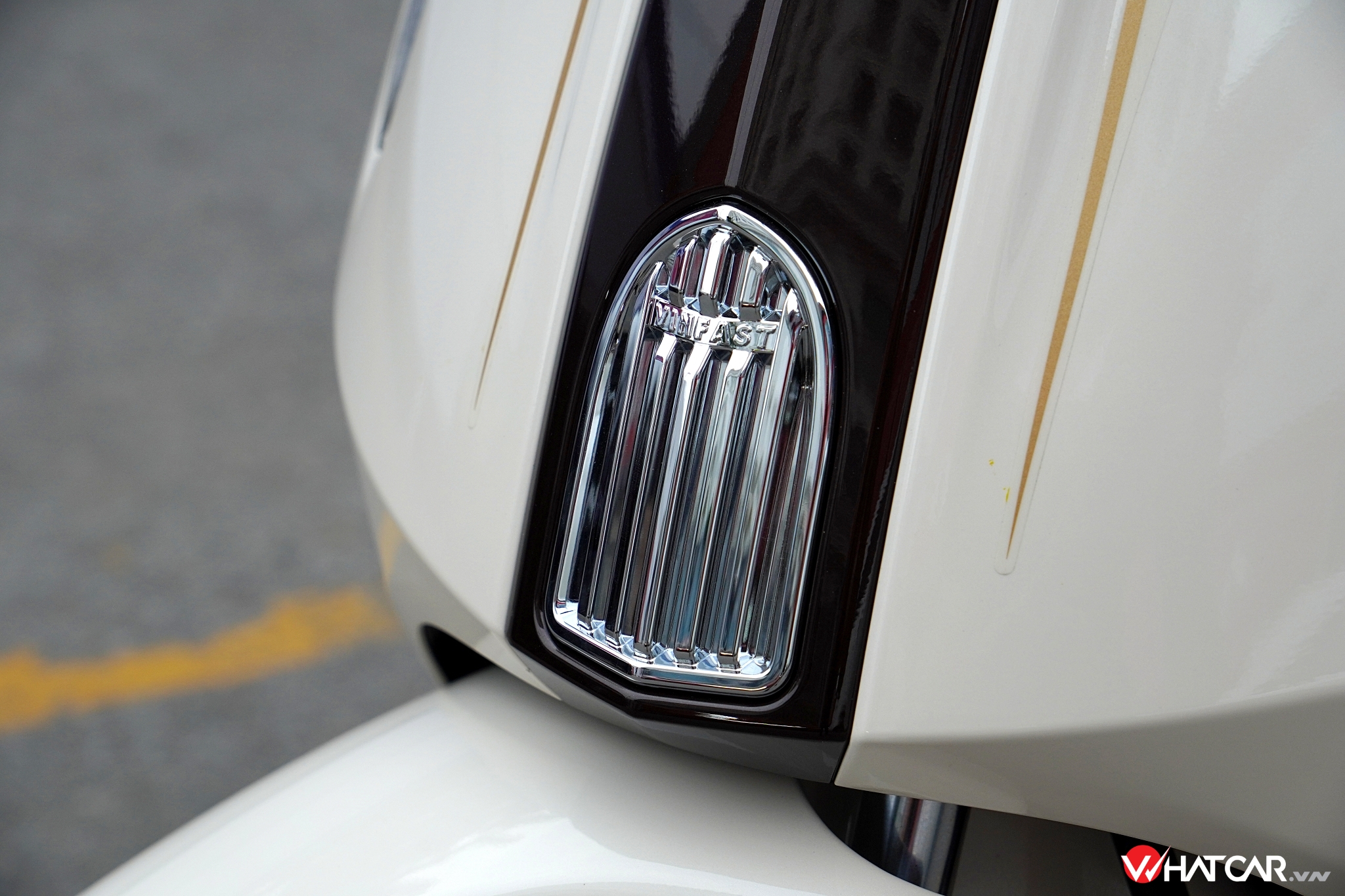 Có gì trên VinFast Evo Grand Limited: Thêm khóa thông minh và số lùi, 169km/lần sạc, giá ưu đãi 26,9 triệu đồng