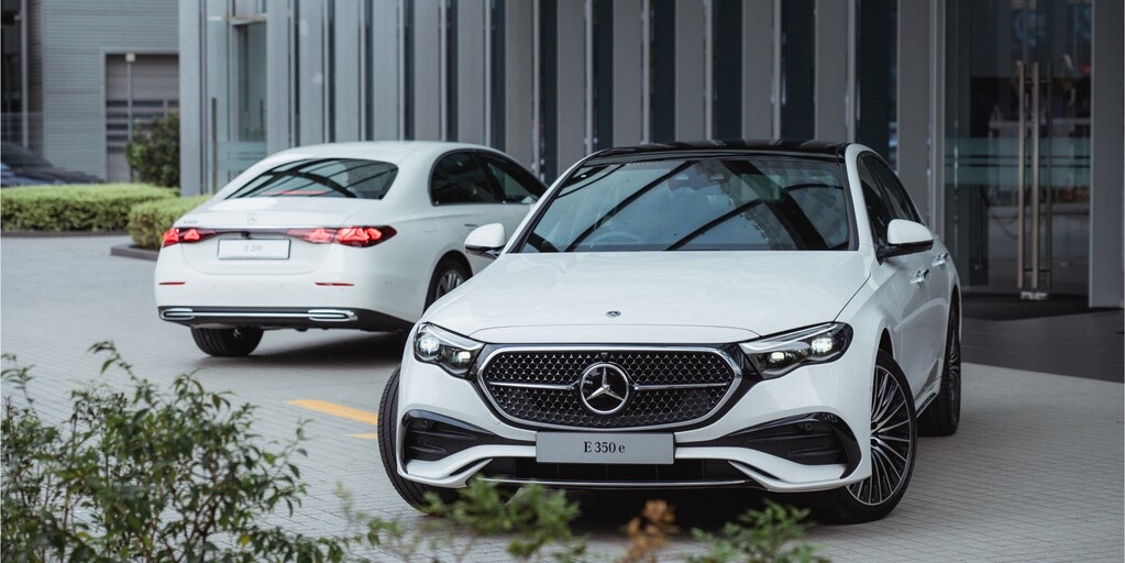 Mercedes-Benz E 350e lộ thông số tại Việt Nam: Sedan hạng sang có thể chạy điện hơn 100 km, mức tiêu thụ xăng 1,98 lít/100 km