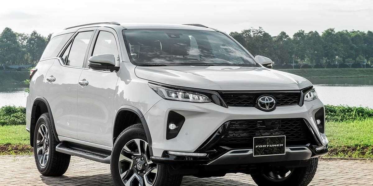 Toyota Fortuner 2023 chuẩn bị ra mắt bản nâng cấp tại Việt Nam