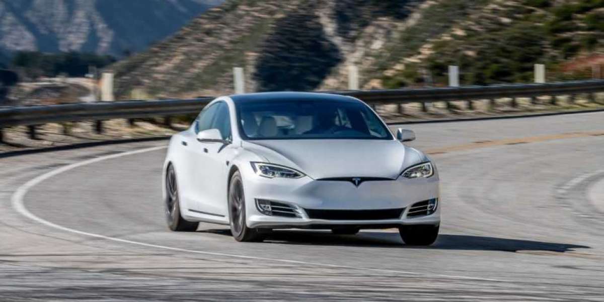 Tesla tạm dừng sản xuất SUV Model X và sedan Model S vì…ế