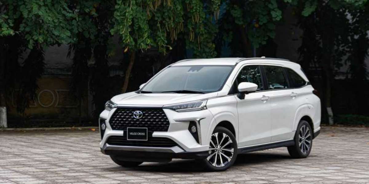 Chi tiết Toyota Veloz Cross: Đối trọng mới của Mitsubishi Xpander Cross và Suzuki XL7?