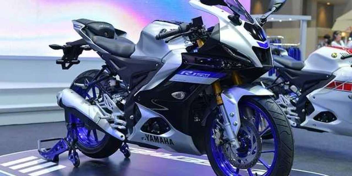 Yamaha YZF-R15 thế hệ thứ 4 cập bến thị trường Thái Lan