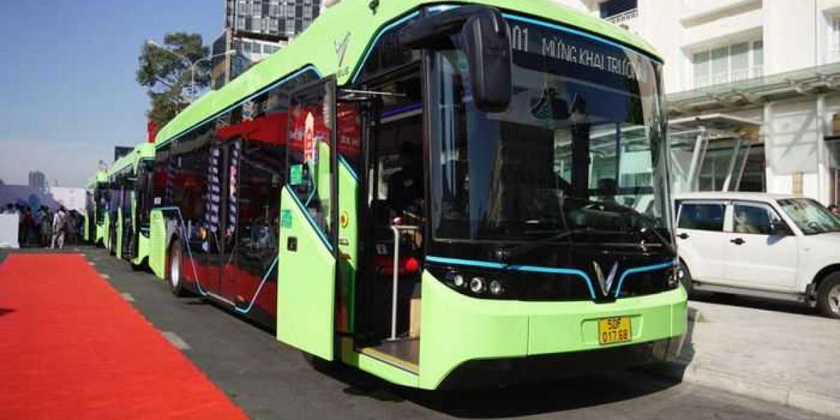 TP.HCM có tuyến xe buýt điện đầu tiên