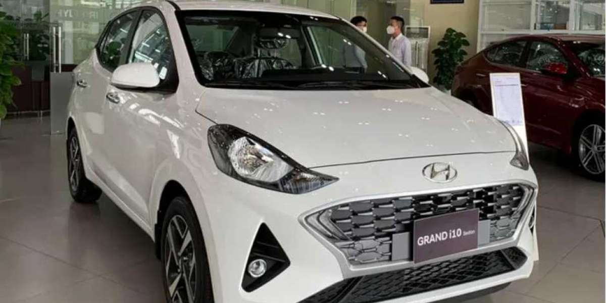 Giá Hyundai Grand i10 tại đại lý giảm sâu