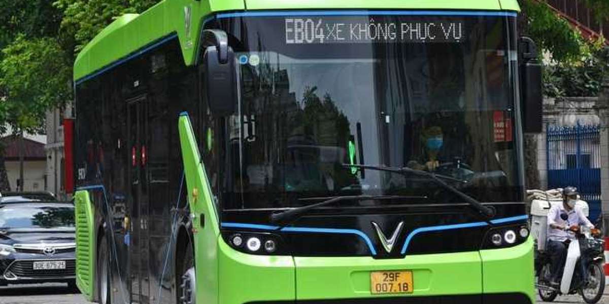 Hà Nội mở 3 tuyến buýt điện đầu tiên vào tháng 12