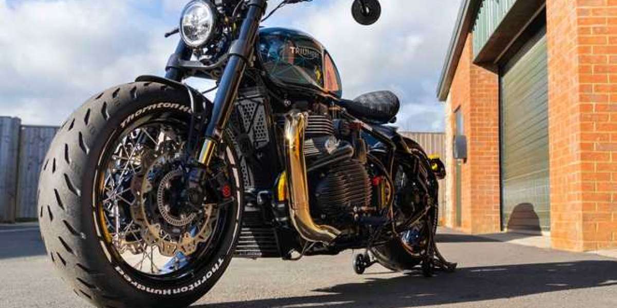 Triumph Bonneville Bobber nhanh nhất thế giới chốt giá hơn 1 tỷ đồng