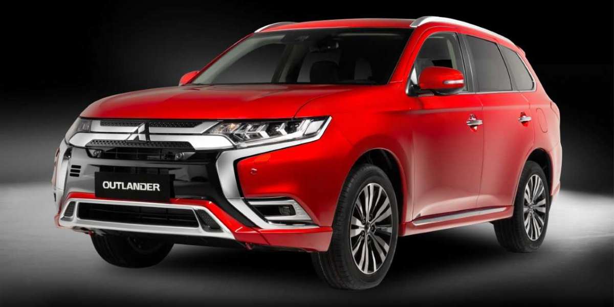 Mitsubishi Outlander 2022 ra mắt thị trường Việt: Thêm nâng cấp, giá không đổi