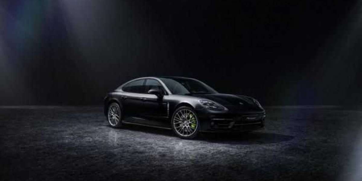 Cận cảnh Porsche Panamera phiên bản đặc biệt