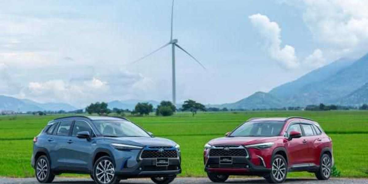Tháng 3/2022, Toyota Vios nắm tay Corolla Cross bứt phá