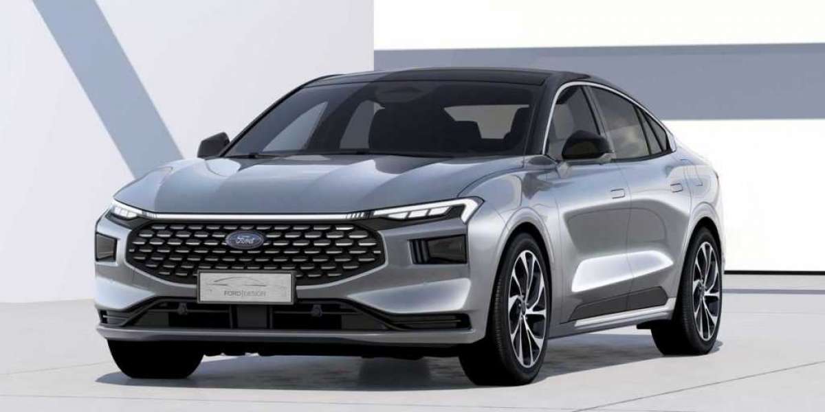 Ford Mondeo 2022 chốt giá tại thị trường Trung Quốc