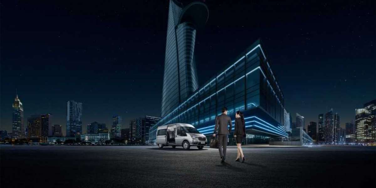 Ford Transit 2022 ra mắt, giá 845 triệu đồng