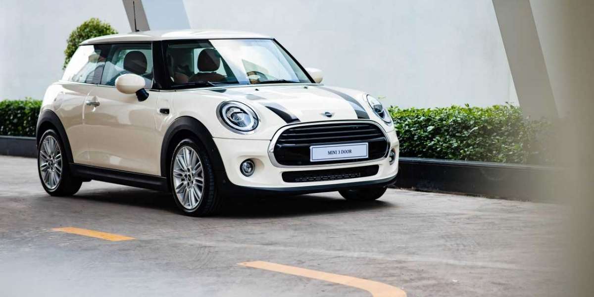 Mini ra mắt hai phiên bản Mini Cooper mới tại Việt Nam