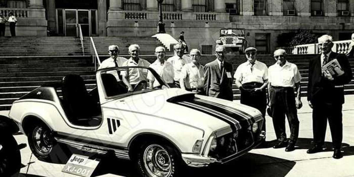 Cận cảnh Jeep XJ-001 – chiếc xe thể thao kì lạ, không được sản xuất