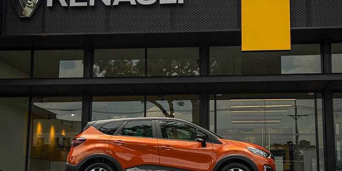 Tập đoàn Renault tạm ngừng hoạt động sản xuất tại Nga