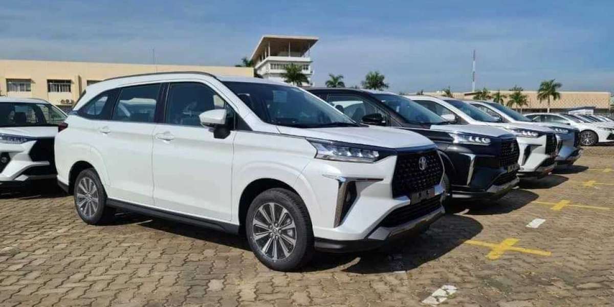 Toyota Veloz Cross đầu tiên cập cảng Việt Nam