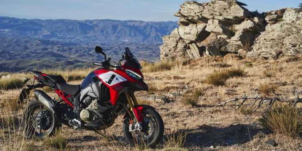 Ducati Multistrada V4 ra mắt phiên bản mới