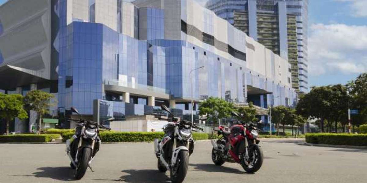 BMW S 1000 R hoàn toàn mới ra mắt thị trường Việt, giá từ 669 triệu đồng