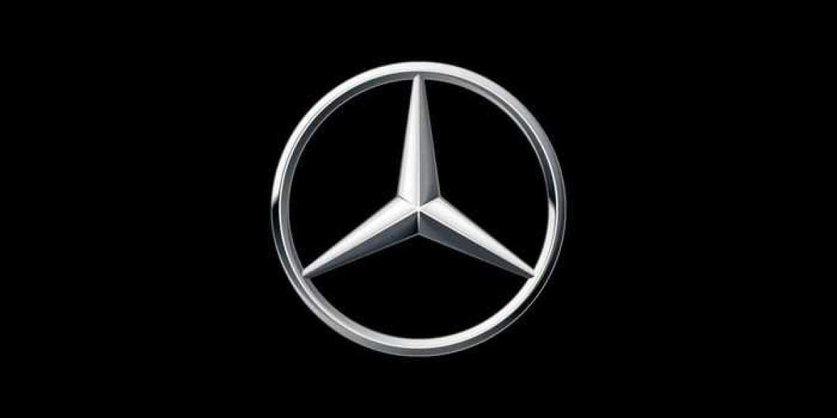 Nhìn lại hành trình 100 năm của logo “ngôi sao ba cánh” Mercedes-Benz