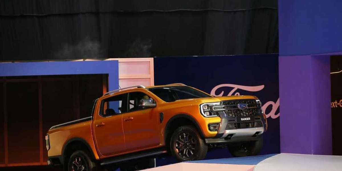 Ford Ranger 2022 ra mắt tại Thái Lan, giá từ 680 triệu đồng