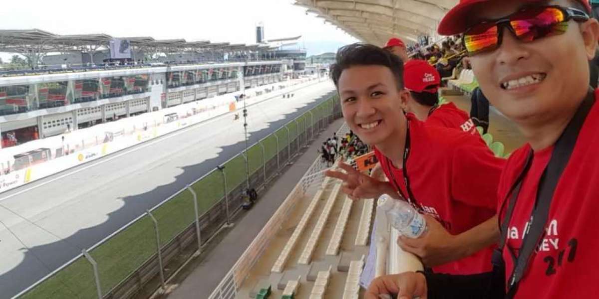 Du ngoạn Malaysia trên hai bánh (phần cuối): Sepang – Thánh đường tốc độ