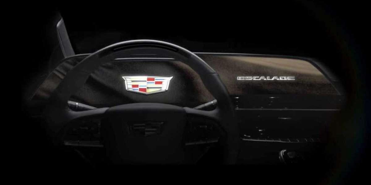 Cadillac Escallade 2021 sở hữu màn hình cong OLED kích thước khủng trong khoang lái
