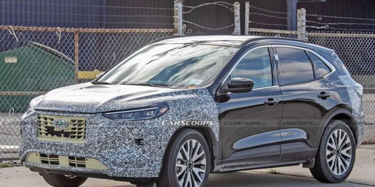 Ford Escape phiên bản nâng cấp lộ diện trên phố