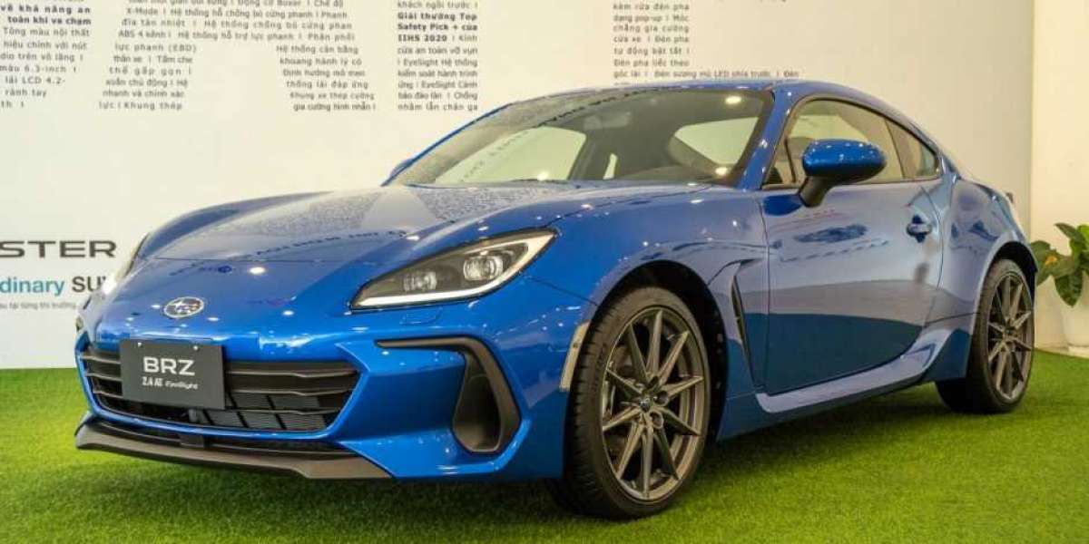 Subaru BRZ – cùng giá nhưng đừng so sánh với 3-series, C300 AMG!