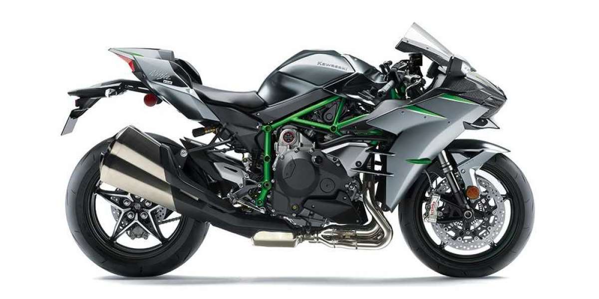 Kawasaki Ninja H2 Carbon 2021 cập bến Việt Nam, chốt giá gần 1,3 tỷ đồng