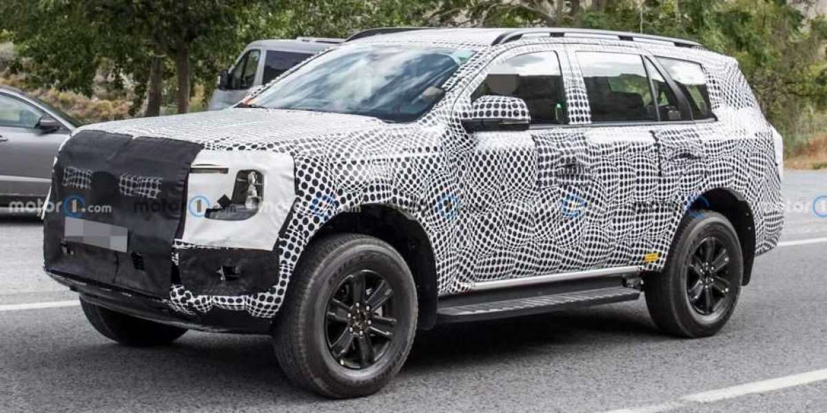 Lộ ảnh nội thất của Ford Everest thế hệ tiếp theo