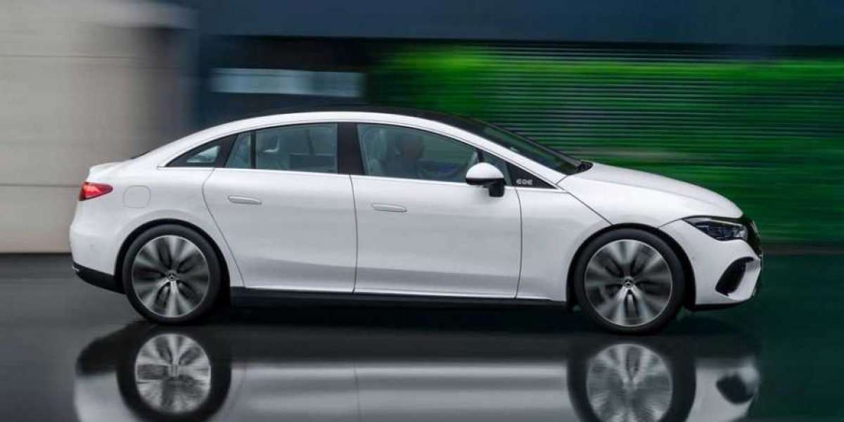 Sếp Mercedes-Benz: Ô tô điện sẽ giết chết sedan truyền thống